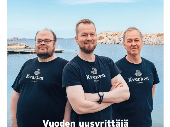 Startia juhlalehti FI kansi